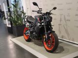 YAMAHA MT-09 