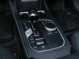 BMW 118 i Advantage LenkHZG LED SHZ Navigation DAB