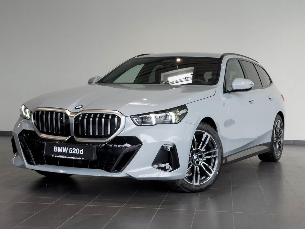 BMW 520 d xDrive Touring M Sportpaket Navi AHK Driv. Assistant Plus