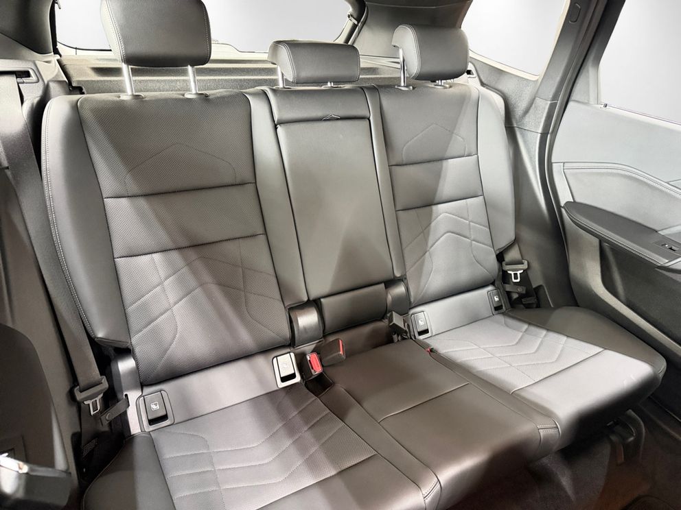 BMW X1 sDrive18d xLine SHZ+AppleCarplay+RFK+DAB