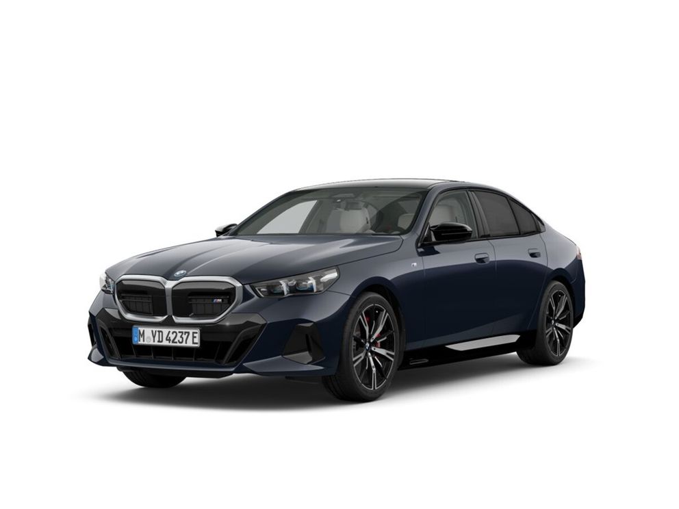 BMW i5 M60 xDrive B&W Panorama Autobahnassistent