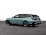 BMW 550e xDrive Touring