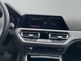 BMW 320 d Touring LC Prof Temp SHZ DAB Parkassist
