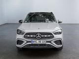 MERCEDES-BENZ GLA 200 AMG NIGHT SPUR DISTR PANO AHK 360 PDC