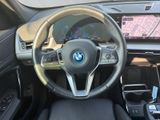 BMW iX1 xDrive 30 LC Prof ACC Keyless Sportsitze HUD