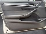 BMW 520 d Limousine M Sport Leder Glasdach HiFi Adap. LED ACC