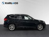 BMW X1 XDRIVE 25E SPORT LINE LED Navi HUD ACC Rückfahrkam. Allrad El. Heckklappe