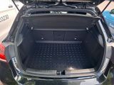 MERCEDES-BENZ A 220 PREMIUM AMG NIGHT SPUR KAMERA PDC SHZ