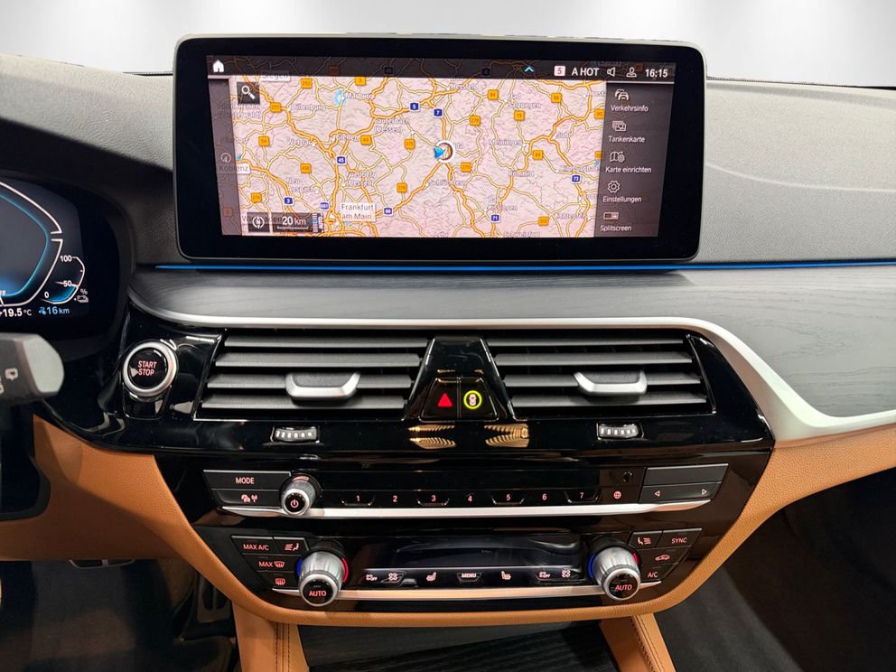 BMW 530 e xDrive Touring M Sport AHK+HUD+H&K DW 0,5%