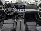 MERCEDES-BENZ E 220 d T // AVANTGARDE DISTR SPUR AHK KAMERA