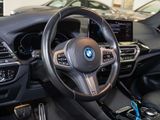 BMW iX3 +AHK+Panorama+Navi+HUD+360Kamera+Leder+eSitze