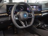 BMW 530 exMSport+AHK+Panorama+Leder+HUD+360 Kamera