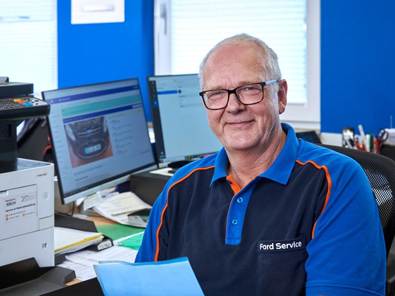 Portrait von Volker Hinck