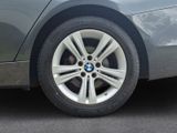 BMW 320 d Sport Line Navi HiFi LED RFK Lordosenstütze