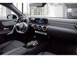 MERCEDES-BENZ A 200 AMG NIGHT MULTI DISTR KAMERA PANO SPUR PDC