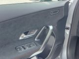 MERCEDES-BENZ A 200 Kompakt AMG NIGHT DISTR KAMERA SPUR PDC