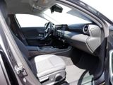 MERCEDES-BENZ A 200 , PROGRESSIVE SPUR DISTR KAMERA PDC SHZ