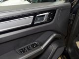 PORSCHE Cayenne E-Hybrid 3.0-Liter-V6-Turbo MEMO DISTR