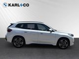 BMW iX1 20 eDrive M Sport elektr.Pano HUD E-Sitze DAB