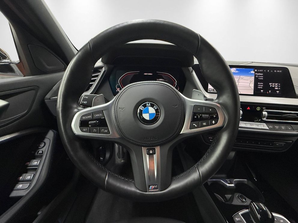 BMW M135 i xDrive M Sport LED+SHZ+Navi+Shadow-Line