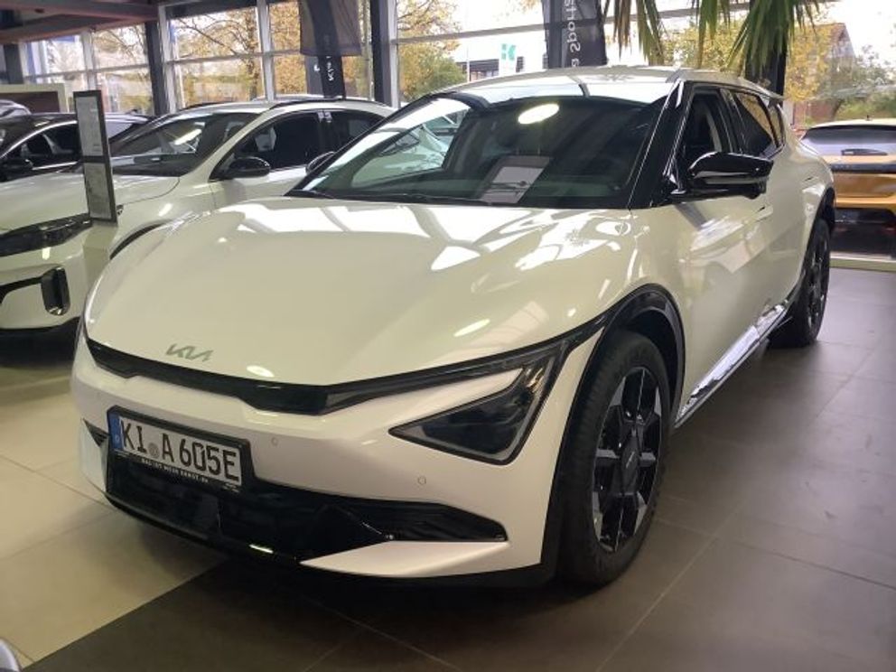 KIA EV6 84-kWh Earth