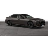 BMW M760e xDrive Limousine