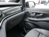 MERCEDES-BENZ V 300 Avantgarde Edition lang Night AHK 2,5t Pano 360° Kamera