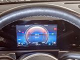 MERCEDES-BENZ GLB 200 d // KAMERA SPUR PDC