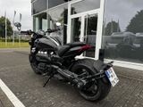 TRIUMPH Rocket 3 Storm R Keyless+Kardanwelle
