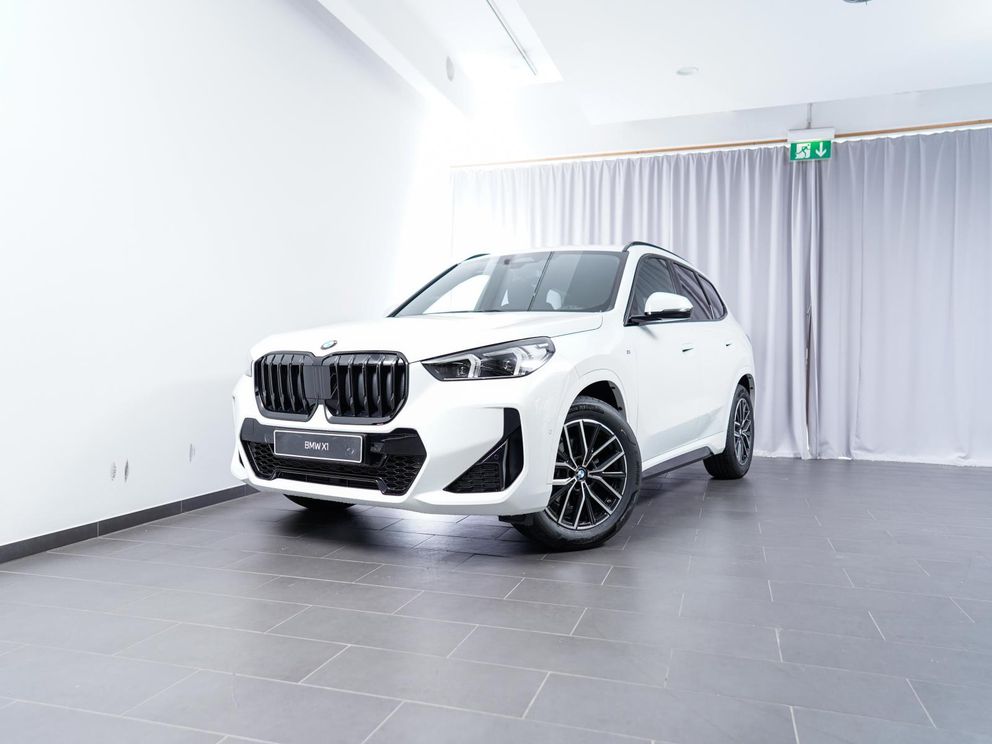 BMW X1 sDrive 18i M Sportpaket Premiumpaket
