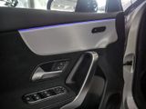 MERCEDES-BENZ A 200 AMG NIGHT SPUR PANO DISTR KAMERA STANDH