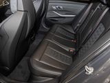 BMW M3 MxDriveTouring+Leder+e-Sitze+HUD NP 125.720,-