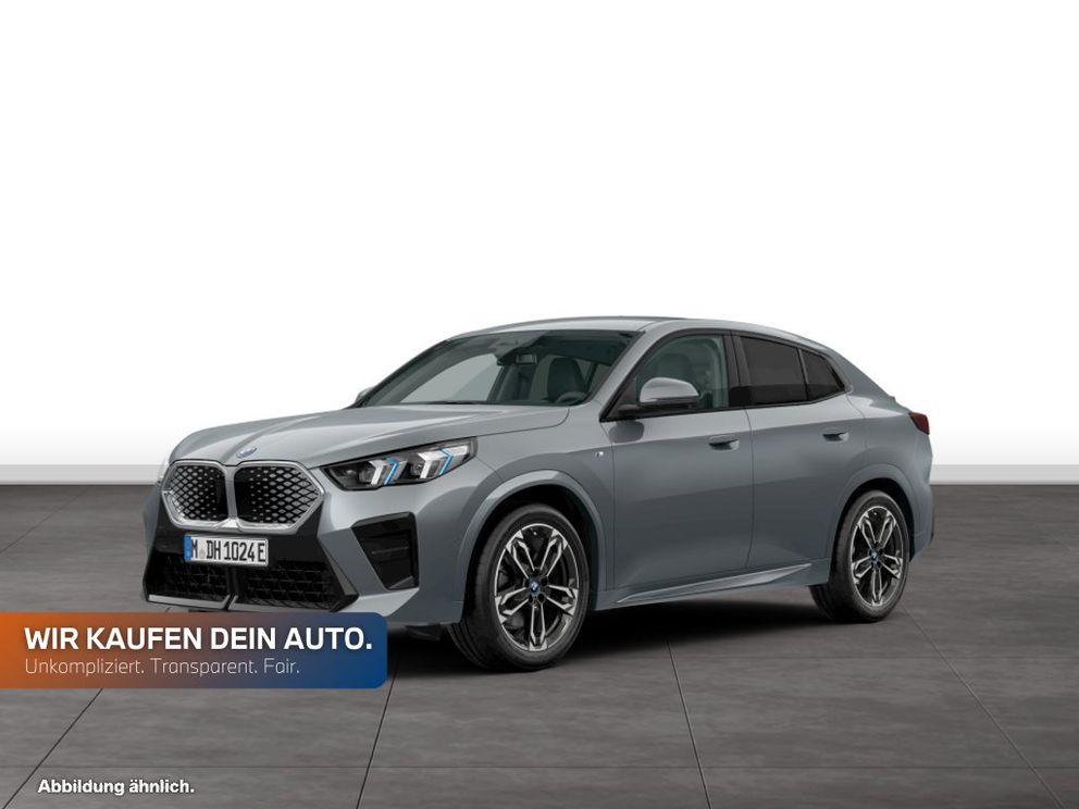 BMW iX2 xDrive30 