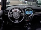 MINI Cooper Cabrio Essential Trim PDC