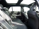MERCEDES-BENZ E 300 de 4MATIC T-Modell mit EQ Hybrid Technologie