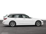 BMW 318i Touring