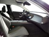MERCEDES-BENZ E 220 d T // AVANTGARDE AHK DISTR KAMERA SPUR