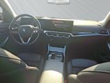BMW 318 d Touring Park-Assistent Klima AHK SHZ Alarm