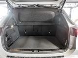 MERCEDES-BENZ GLA 200 d AMG NIGHT SPUR PANO AHK KAMERA PDC