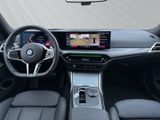 BMW 320 iA M-Sport Panorama ACC HiFi KomfortZugang