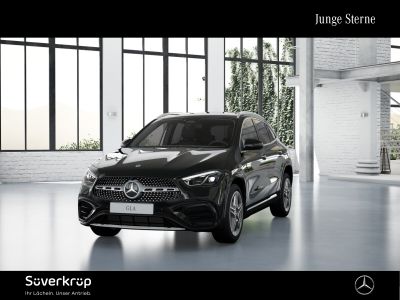 MERCEDES-BENZ GLA 200 d // AMG SPUR AHK KAMERA PDC SHZ MULTI