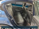 BMW 318i Limousine Navi+Kamera+SHZ+Apple+HiFi+LED+BT