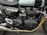 TRIUMPH Speed Twin 1200 Breitling Edition No. 191/270