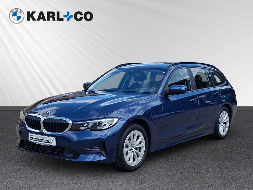 BMW 330 e Touring Advantage AHK PDC Head-Up HiFi