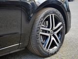 MERCEDES-BENZ V 220 d STYLE STANDHZG MULTIBEAM 7SITZER DAB 360