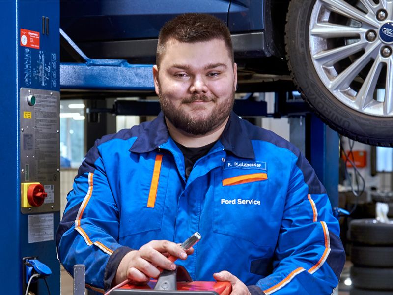 Portrait von Fabian Platzbecker