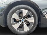 BMW 520 d Touring AHK 4-Zonen-Klima Park-Assistent