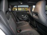 MERCEDES-BENZ CLA 200 d Shooting Brake AMG NIGHT DISTR SPUR