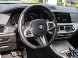 BMW X5 M50 i+Panorama+AHK+Navi+HUD+RFK+e-Sitze+Leder