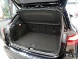 MERCEDES-BENZ GLA 200 d 4MATIC AMG NIGHT MULTI 360 AHK DISTR
